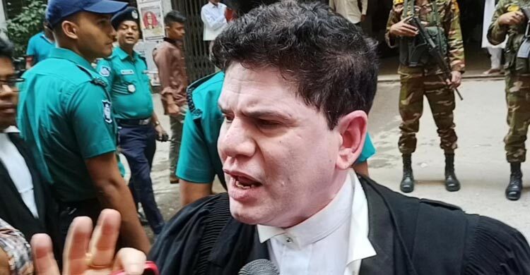 আদালতে অন্য আইনজীবীদের হাতে মার খেলেন আমুর আইনজীবী